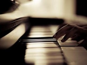 钢琴产地和使用地区不同的影响